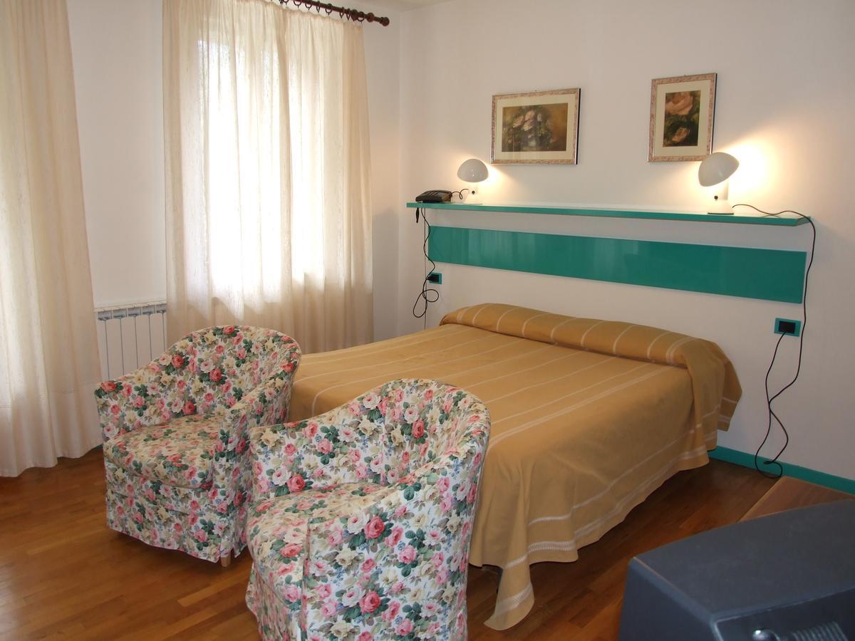 Hotel Villa Patrizia Cutigliano Buitenkant foto